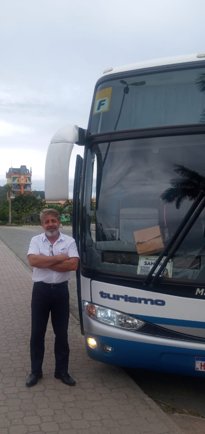 Van da i9+ Transportes